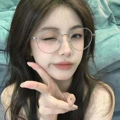 身体互换后清冷霸总他怀了我的崽